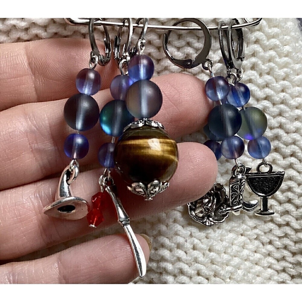 Practical Magic Gilly Owens Stitch Markers/Purse Charm Set Of 6 - Picture 4 of 5